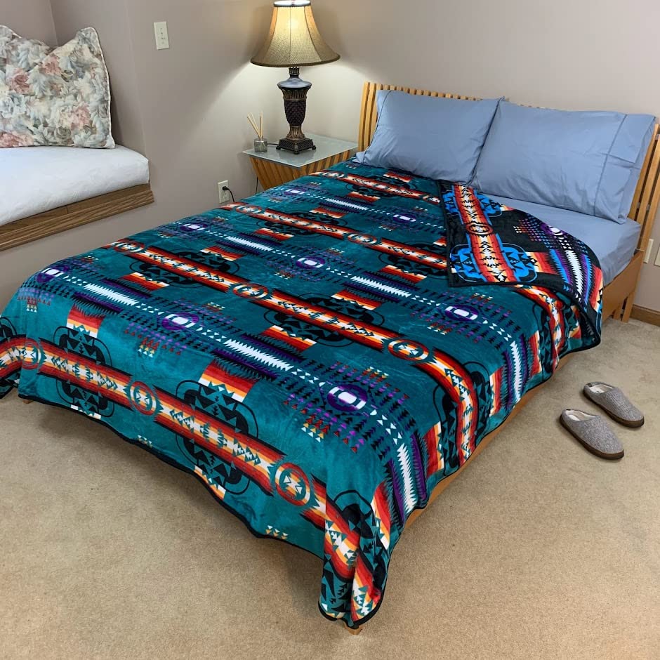 Sacred Thread Sherpa Fleece Blanket, Southwestern Aztec Throw
